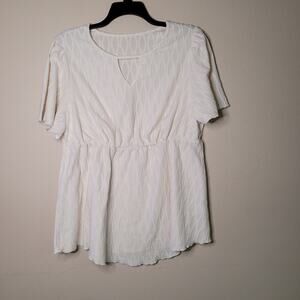 Chic Shein White Linen-Blend V-Neck Top - Size 2XL